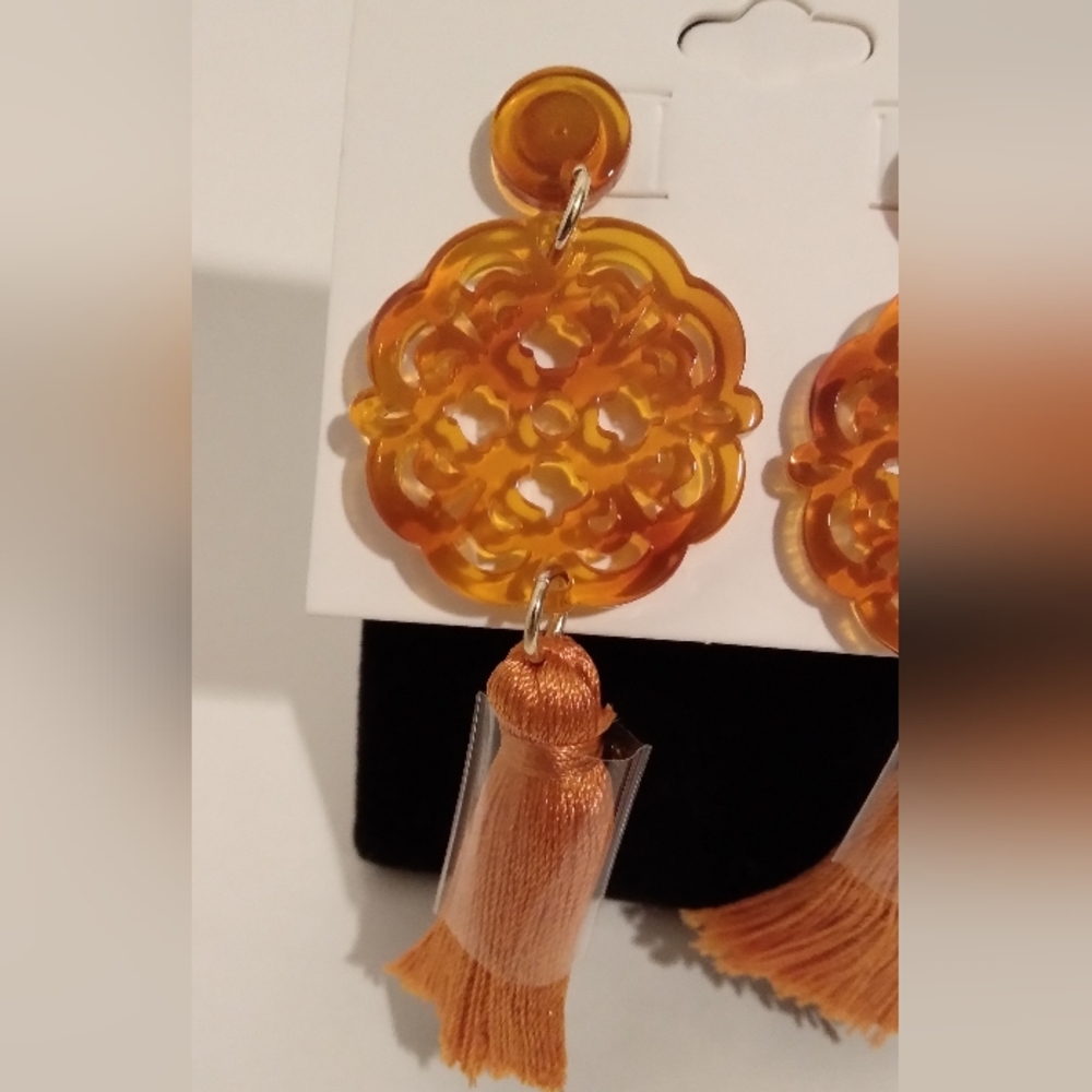 🧡NWT ZENZII Tortoise Allure Resin Tassel Earrings 2.5" - Picture 4 of 13